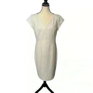 Classiques Entier Women’s size 12 White Pencil Dress. Cap sleeve. Double zip